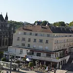 Logis Du Chateau 3* Caen