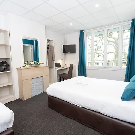 Logis Du Chateau 3* קאין