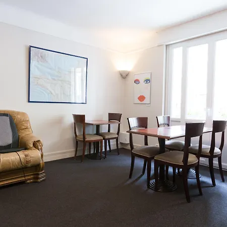 Logis Du Chateau קאין