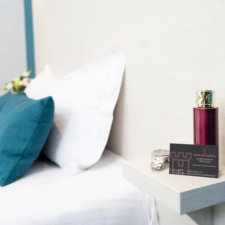 Hotel Logis Du Chateau Caen