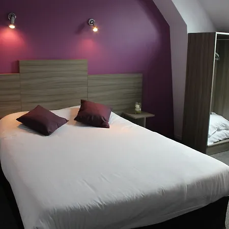 Hotel Logis Du Chateau Caen