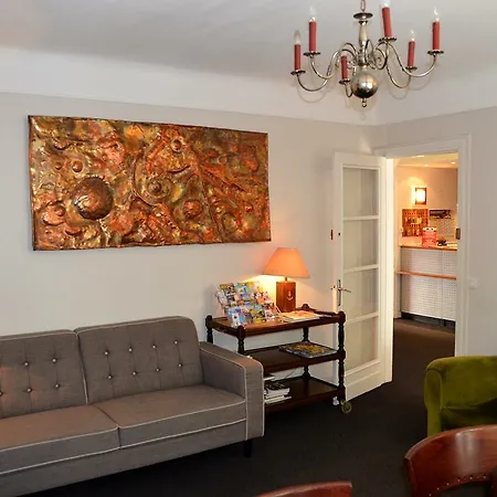 Hotel Logis Du Chateau