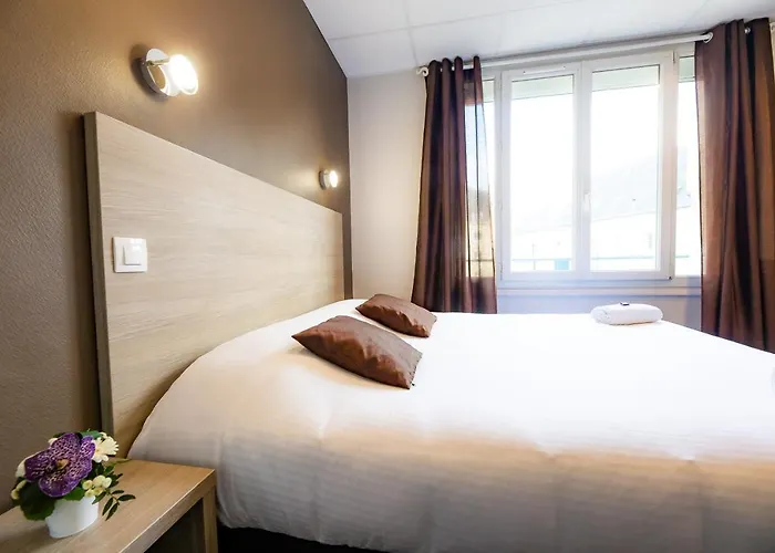 Logis Du Chateau 3* Caen