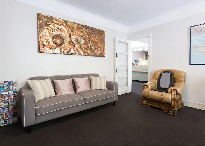 Logis Du Chateau 3* Caen