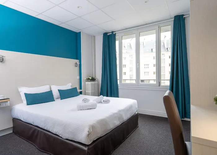 Hotel Logis Du Chateau